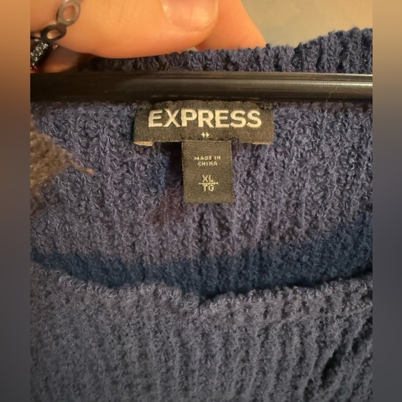 Express navy blue knit sweater 3/4 sleeves - Picture 3 of 3
